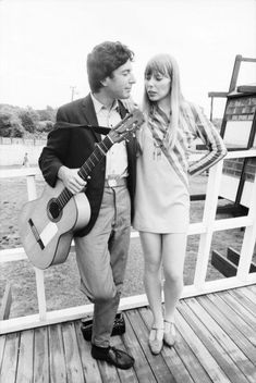 Joni Mitchell con Leonard Cohen. Fuente: Pinterest